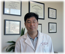 Dr. Jung J Lim, D.O.